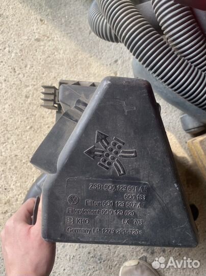 Корпус воздушного фильтра фабия