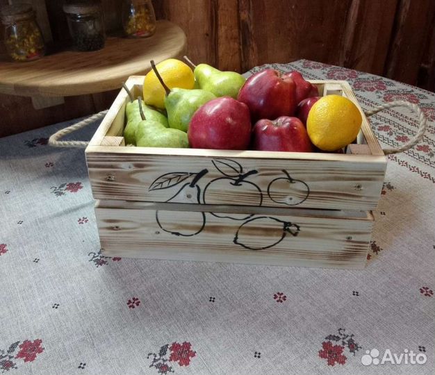 Ящик для фруктов из дерева