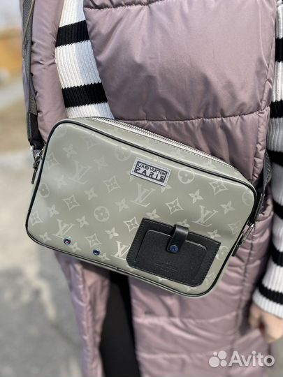Сумка louis vuitton alpha
