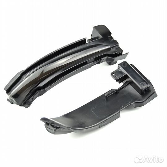 Динамические поворотники на Ford Focus 4