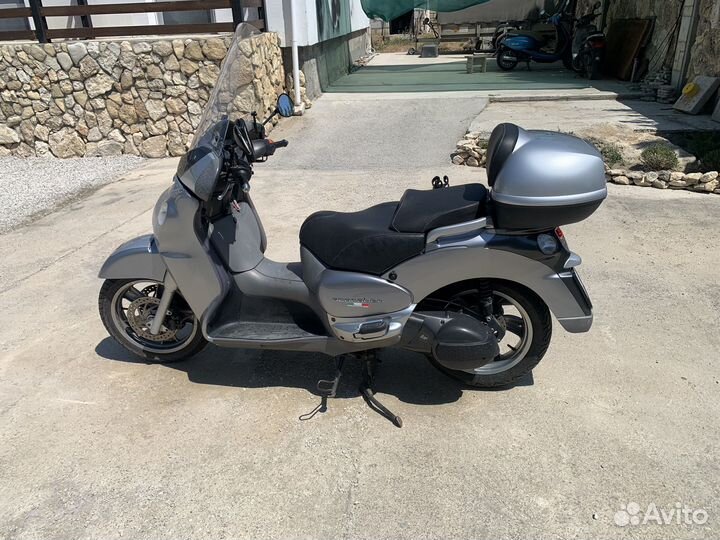 Aprilia scarabeo 500