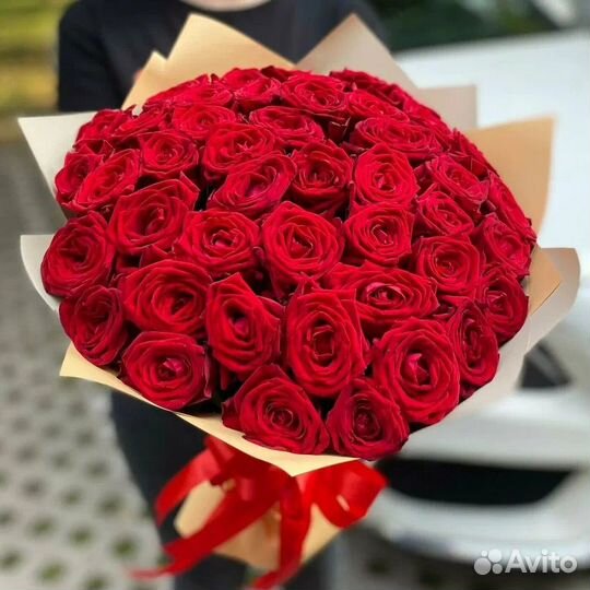 Букет из красных роз