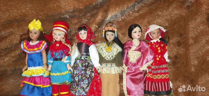 Фарфоровые куклы