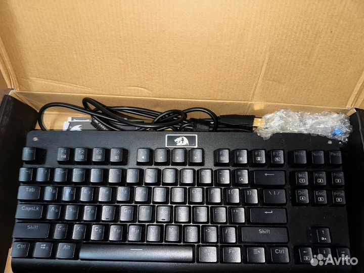 Игровая клавиатура RedDragon Dark Avenger