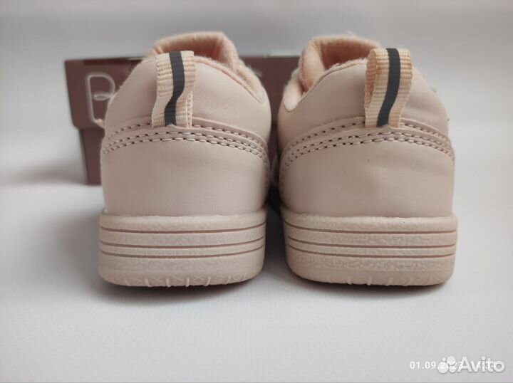 Полуботинки (кеды) для девочки 21