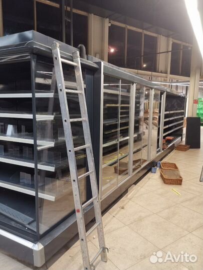 Горки холодильные с выносным холодом