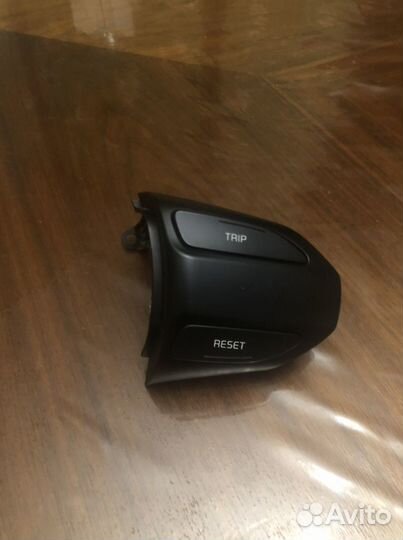 Пульт управления на киа Рио 4