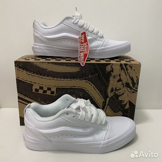 Vans knu skool white