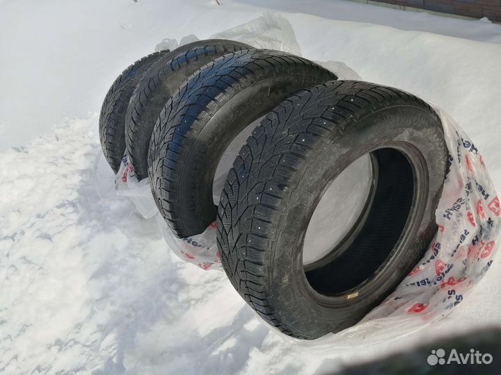 Gislaved NordFrost 100 SUV 215/65 R16 102T