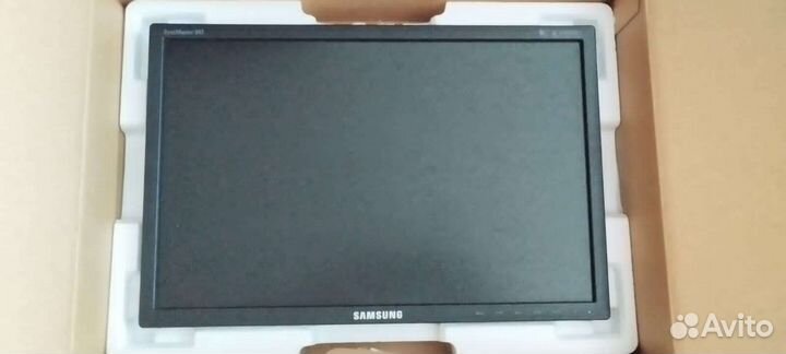 Монитор Samsung 19 дюймов