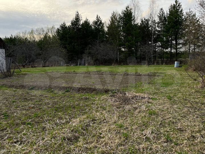 Дача 40 м² на участке 12 га