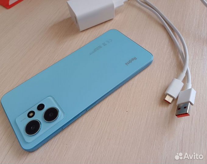 Xiaomi 12, 8/128 ГБ