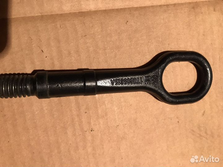 Буксировочная петля volkswagen skoda