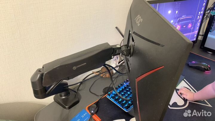 Кронштейн для монитора onkron g80(13