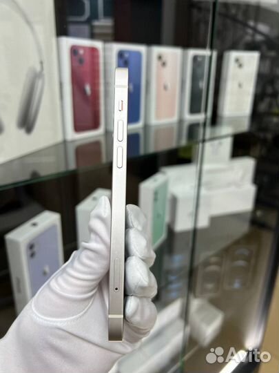 iPhone 12, 64 ГБ