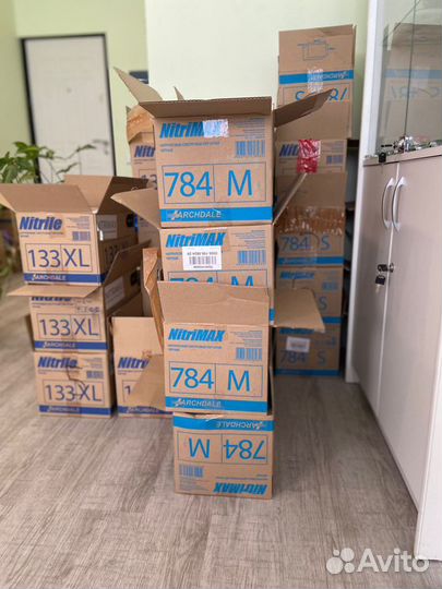 Нитриловые перчатки черные размер M / 784