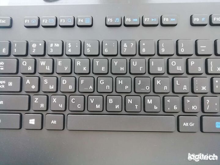 Механическая клавиатура logitech