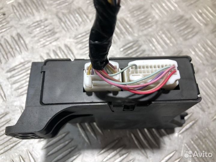 Блок комфорта Toyota Yaris 2005 2011