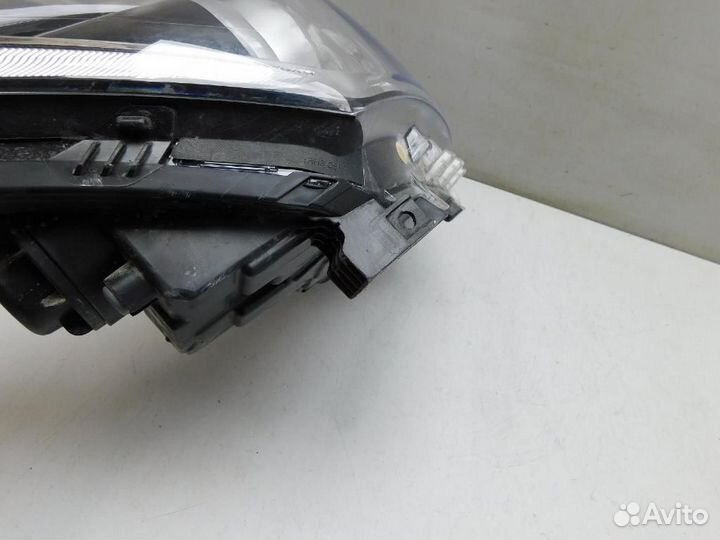 Фара правая Hyundai Creta