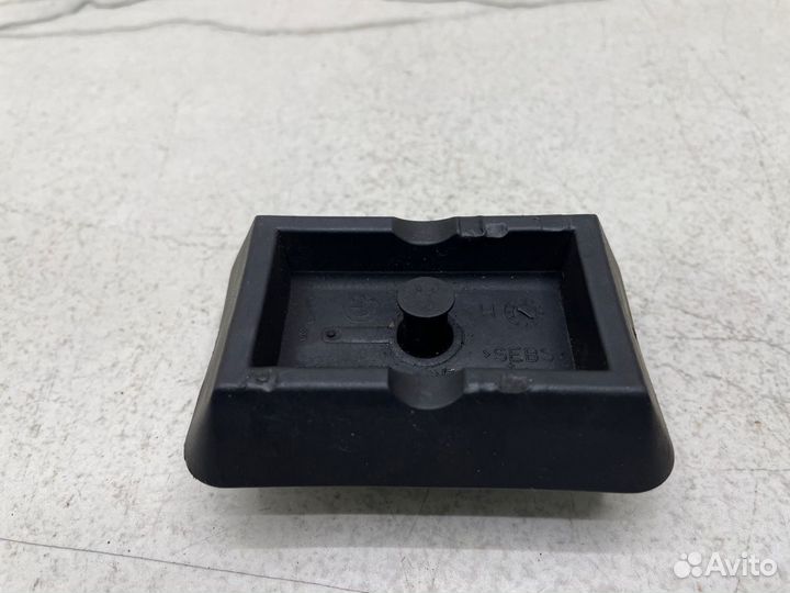 Поддомкратник Bmw E38 E39 E53