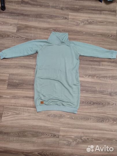 Платье трикотажное тёплое с горлом