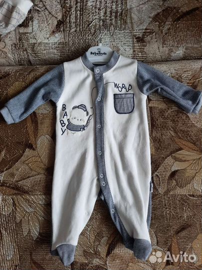 Костюм на мальчика, комбинезон, шапки