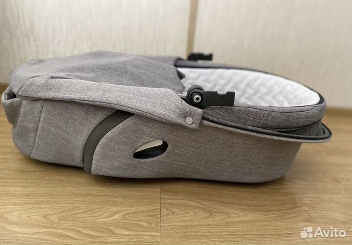 Люлька Stokke xplory v6