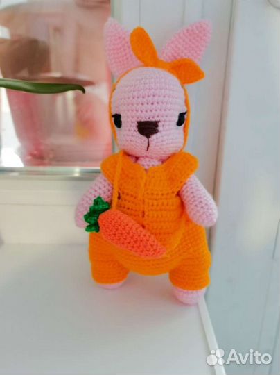 Мягкая игрушка заяц