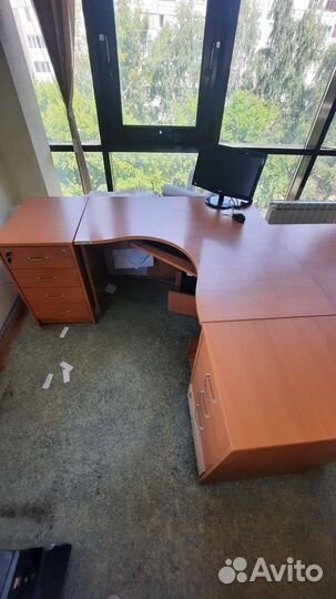 Компьютерный стол