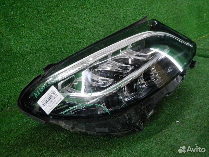 Фара правая Mercedes-Benz C-Class