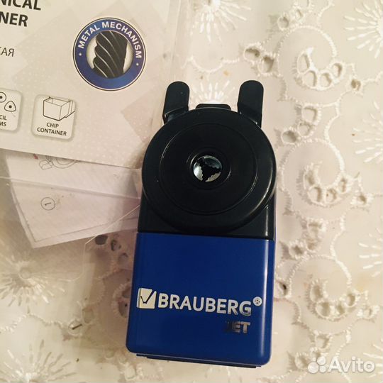 Точилка для карандашей механическая