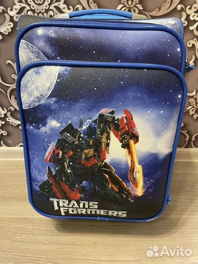 Чемодан детский