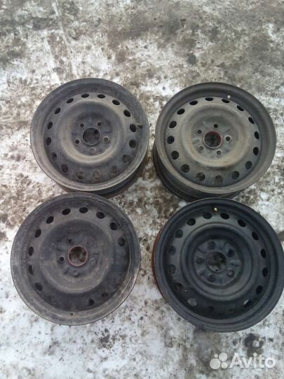 Диски 16. 5/114.3 комплект