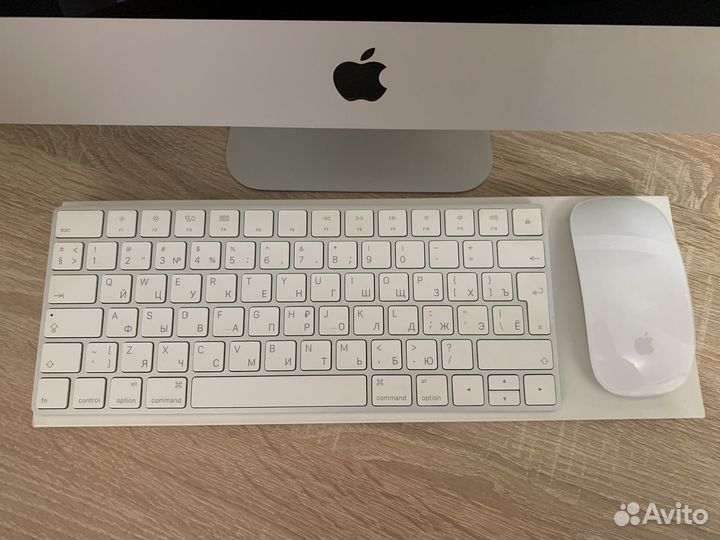 iMac 21.5-inch, Late 2015