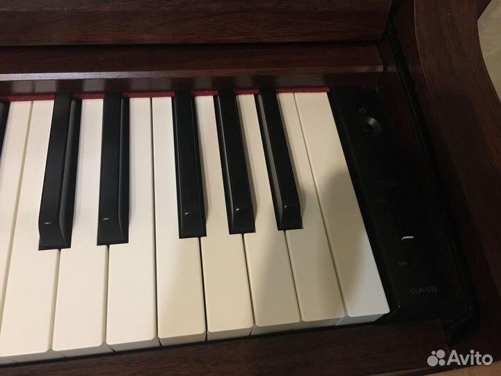 Yamaha clavinova 535