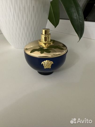 Versace crystal noir + Dylan + yellow diamond