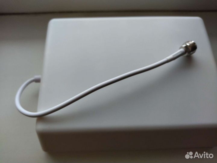 Антенна для усиления сигнала сотовой связи и интер