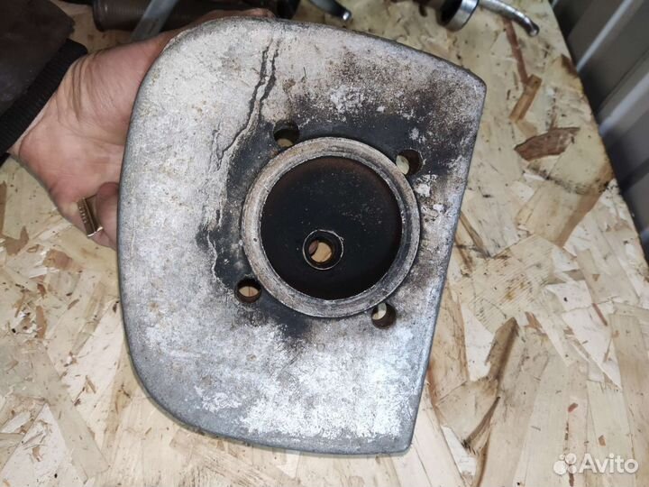 Правая головка Иж юпитер 1 Иж-юк