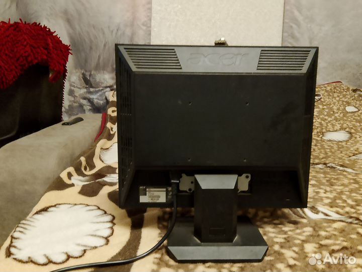 Монитор 17 дюймов бу