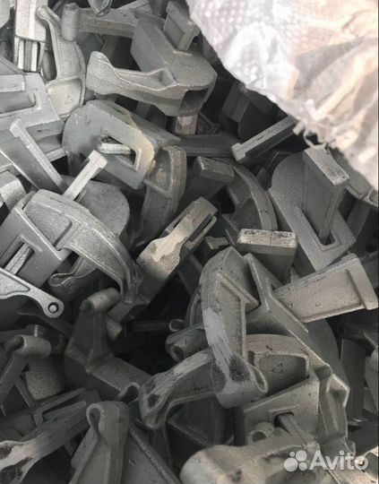 Замки и комплектующие для опалубки от склада