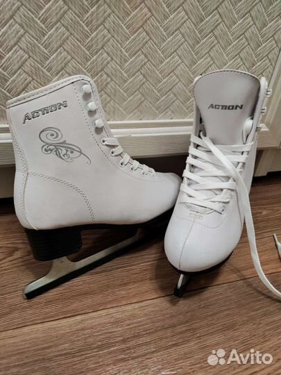 Коньки фигурные