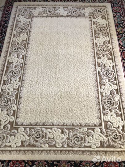 Ковер шерстяной, после чистки