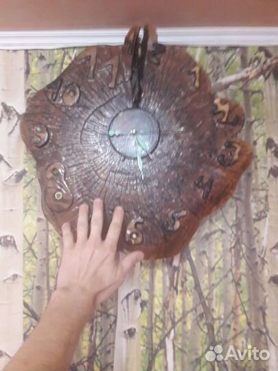 Зеркальный часы из спила