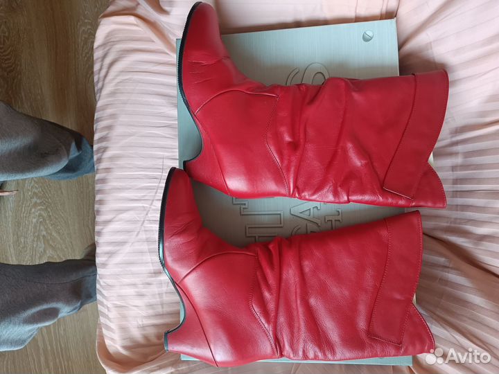 Сапоги женские натуральная кожа 38-39 размер