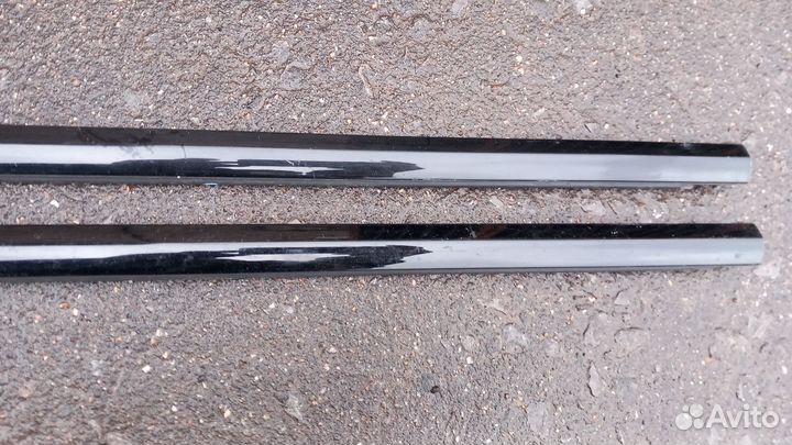 Range Rover Evoque 11- верх молдинг двери пер прав