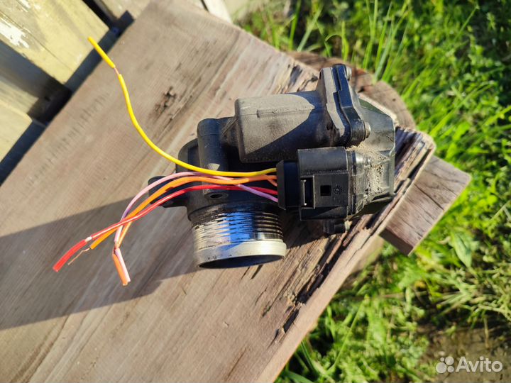 Дроссельная заслонка Scoda Superb glja 2013 дизел