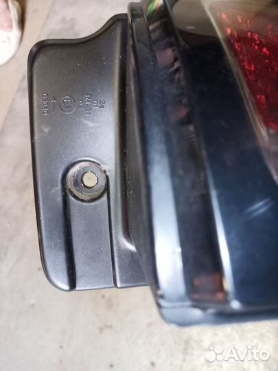 Фары (задние) лев+пр Citroen C3 picasso 96817272