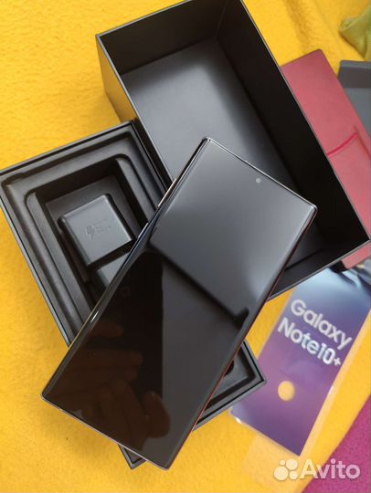 Телефон samsung galaxy note10 plus