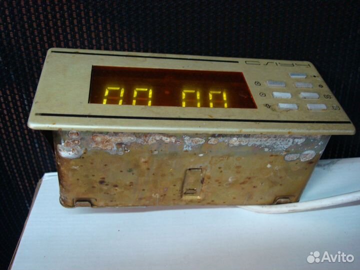 Часы Случ. СССР