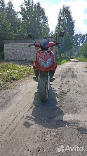 Скутер stels Tactic 50